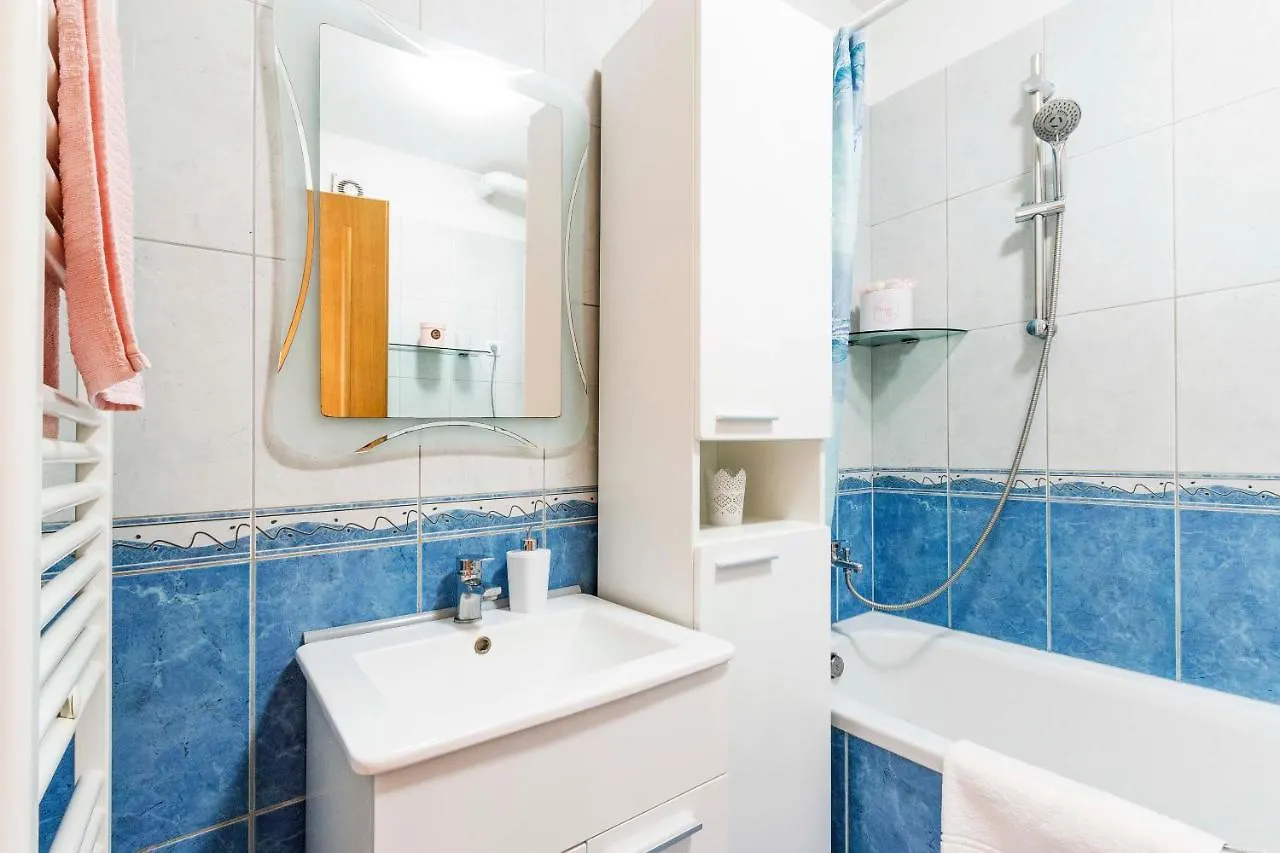 Apartment Elena Pula